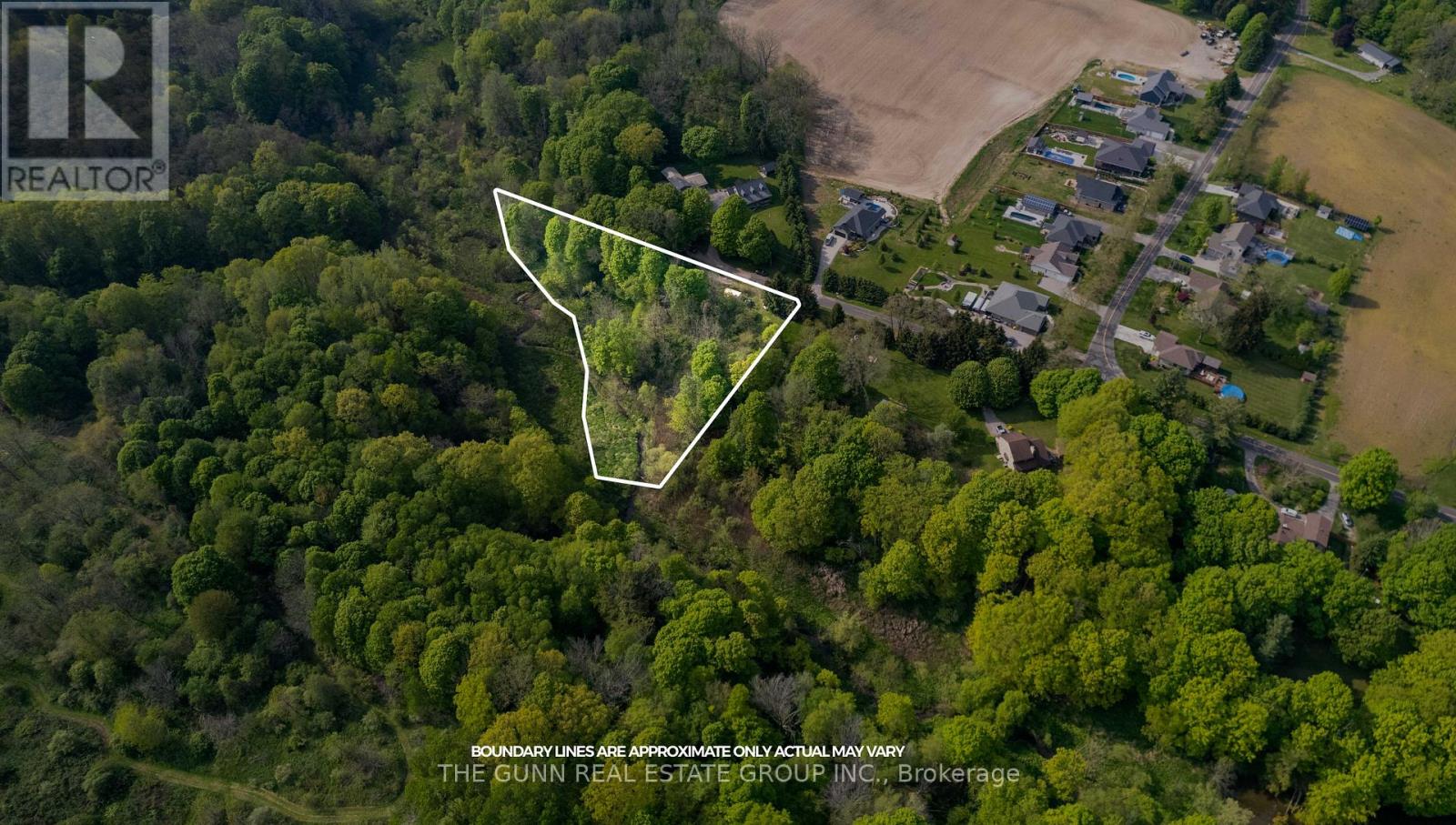 4385 Thomas Road Property Photo 2