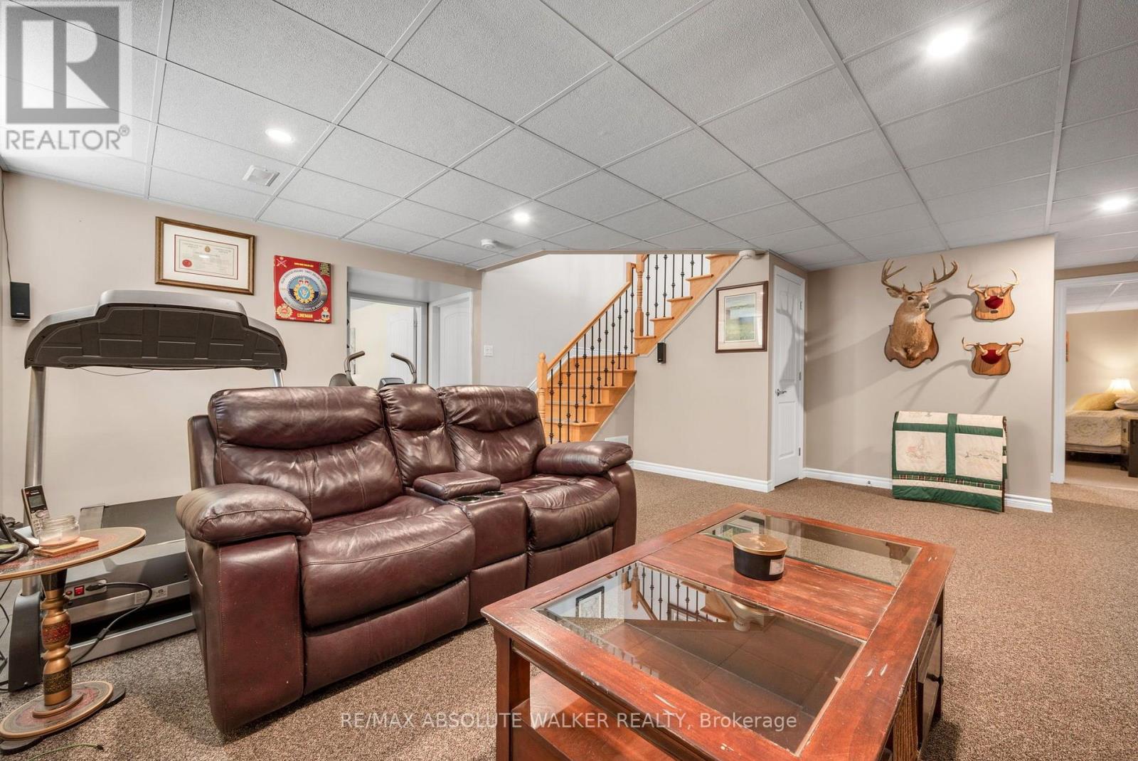 8 Settlement Lane Property Photo 27