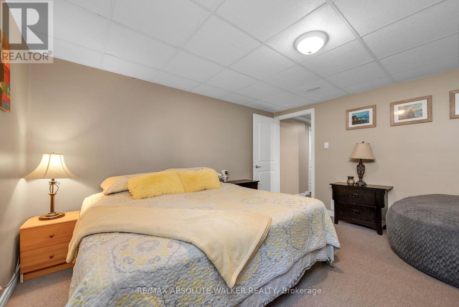 8 Settlement Lane Property Photo 29
