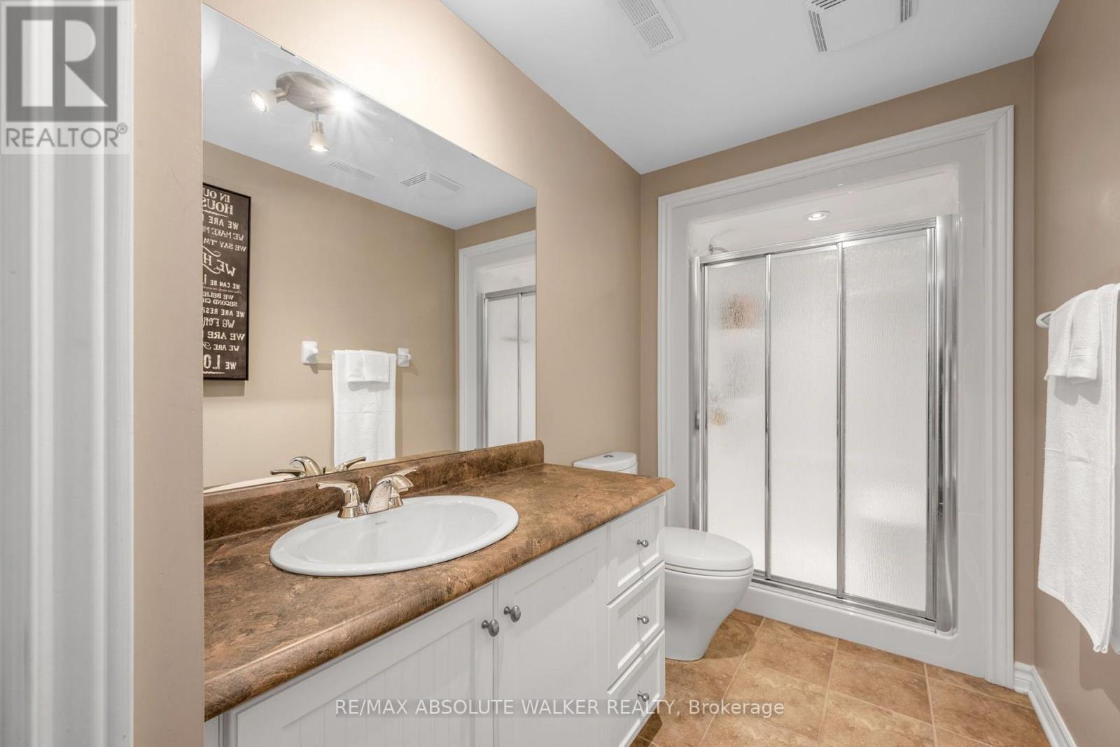 8 Settlement Lane Property Photo 30