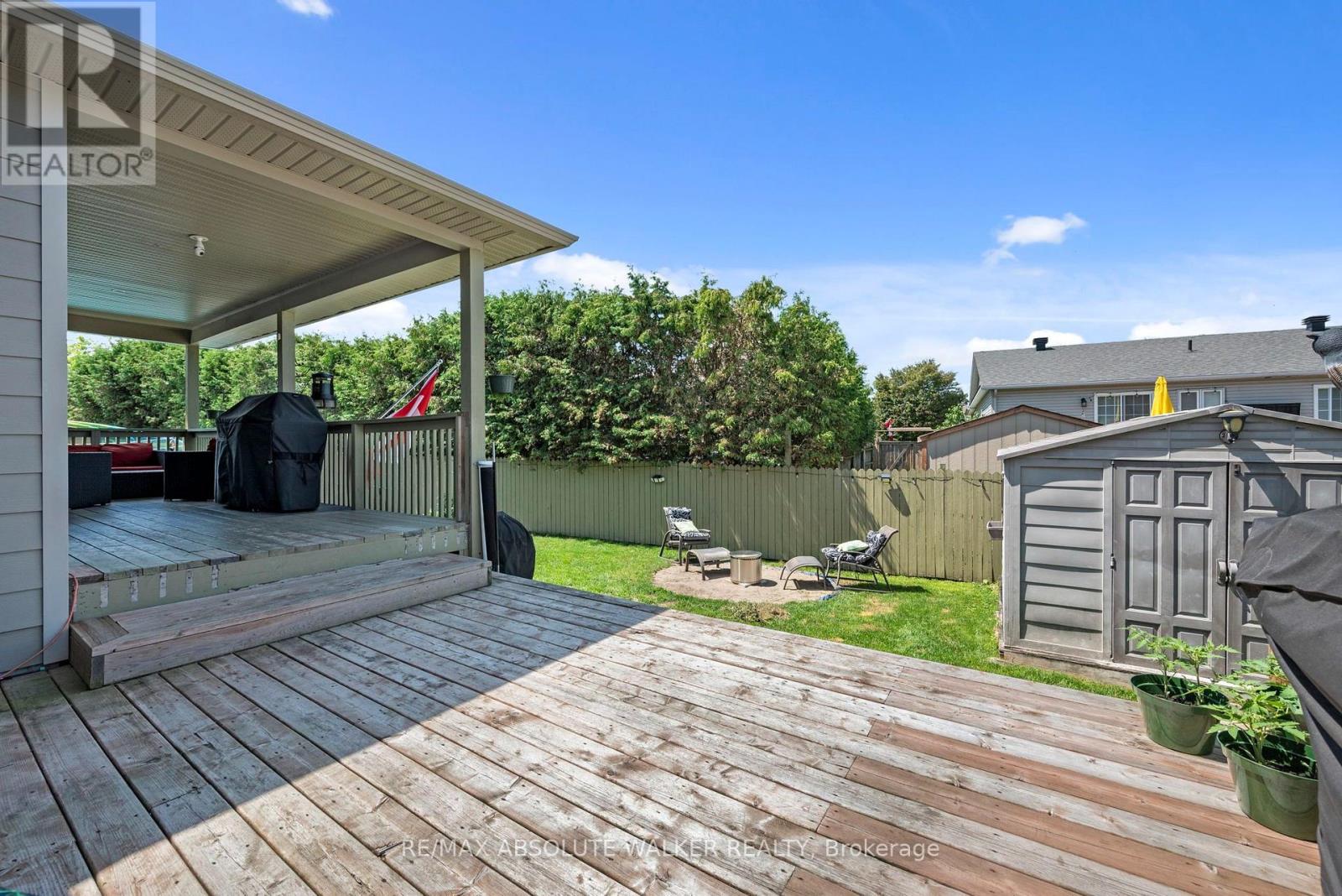 8 Settlement Lane Property Photo 33