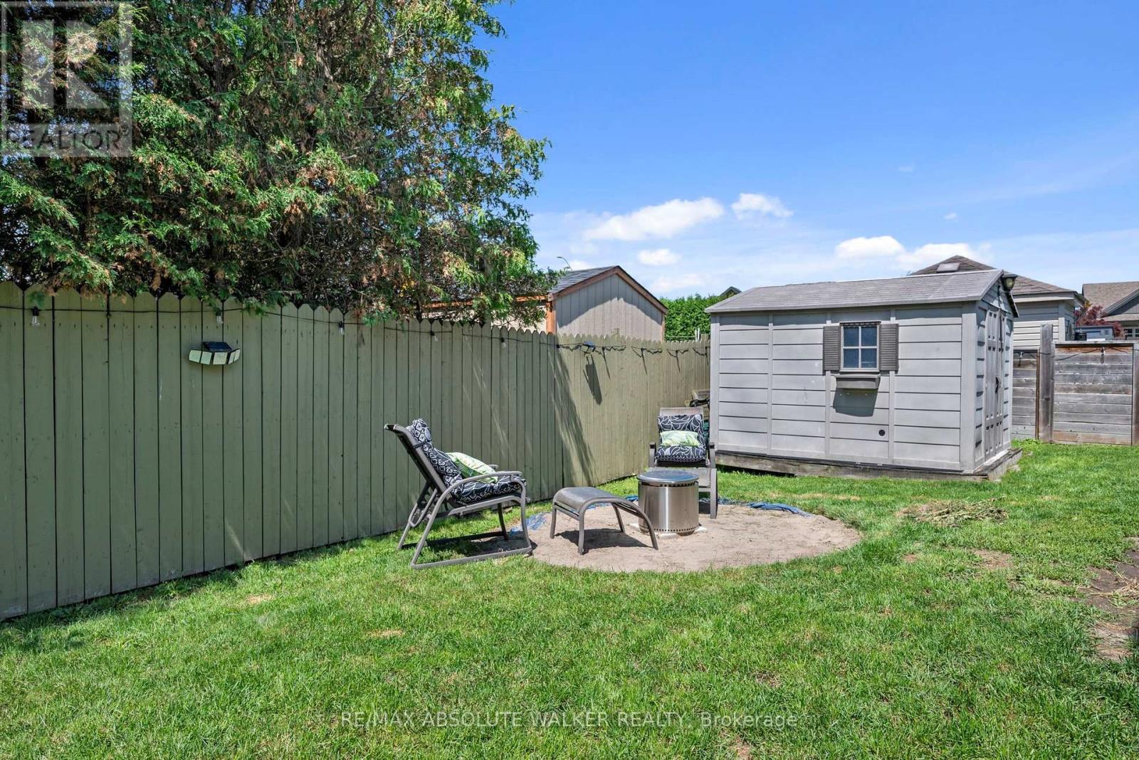 8 Settlement Lane Property Photo 34