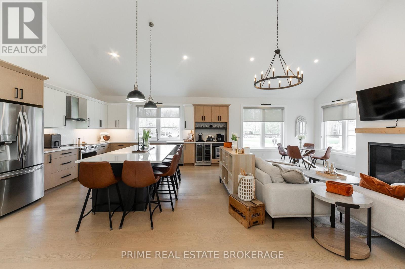 74356 Driftwood Drive Property Photo 11
