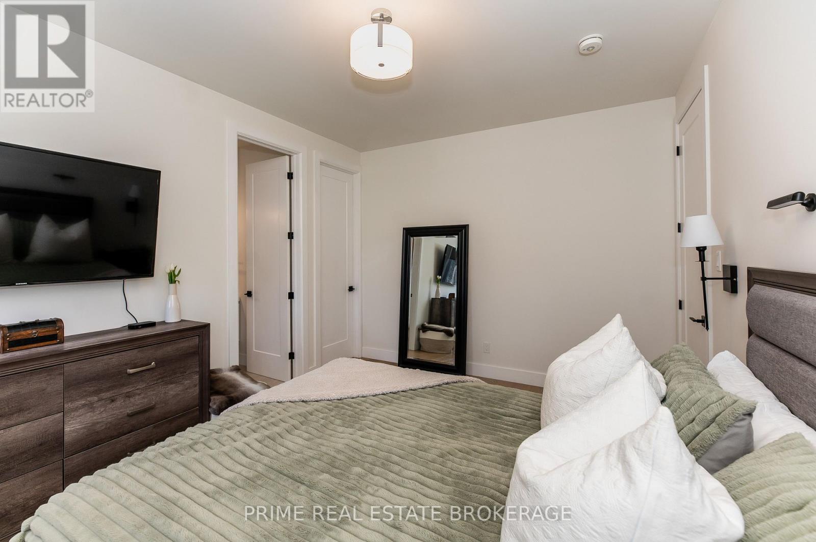 74356 Driftwood Drive Property Photo 28