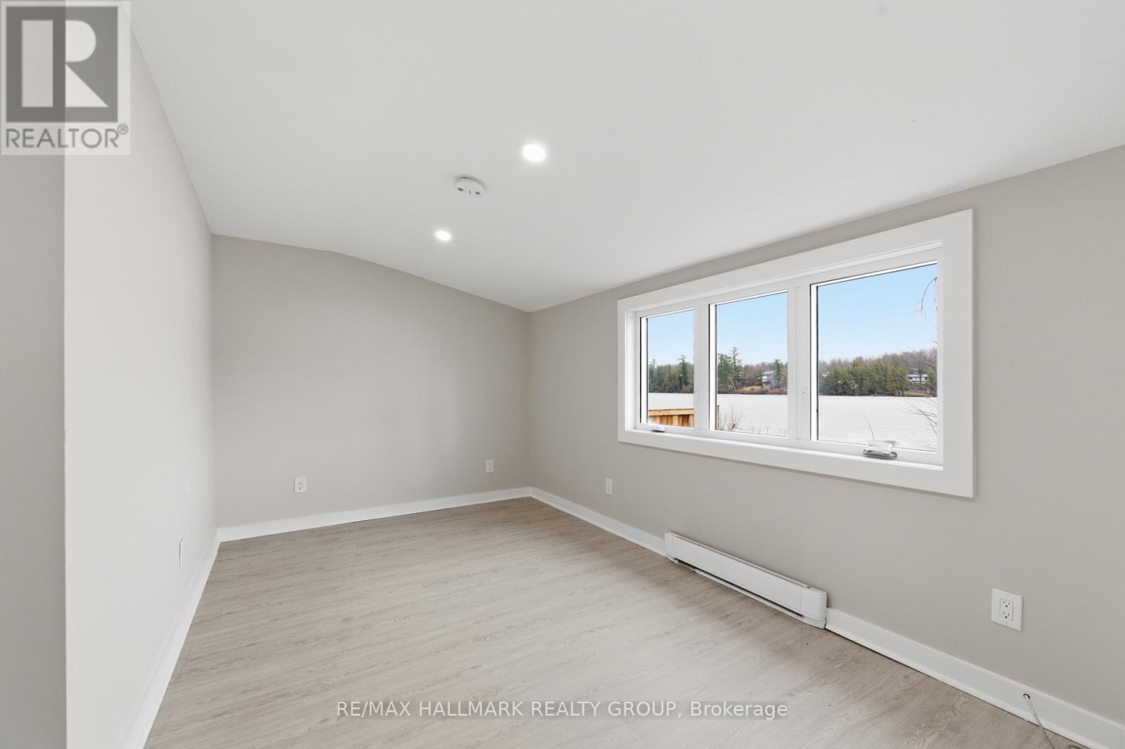1114 Bayview Drive Property Photo 40