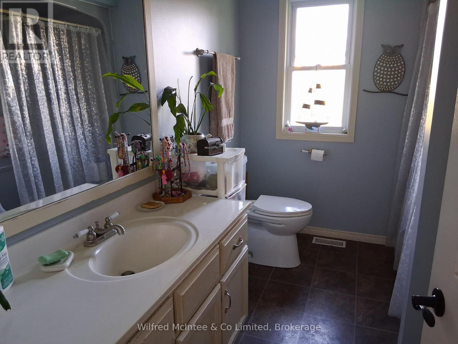 932 Bruce 86 Road Property Photo 16