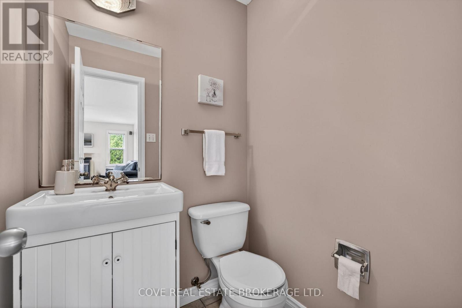 149 Salisbury Drive Property Photo 13