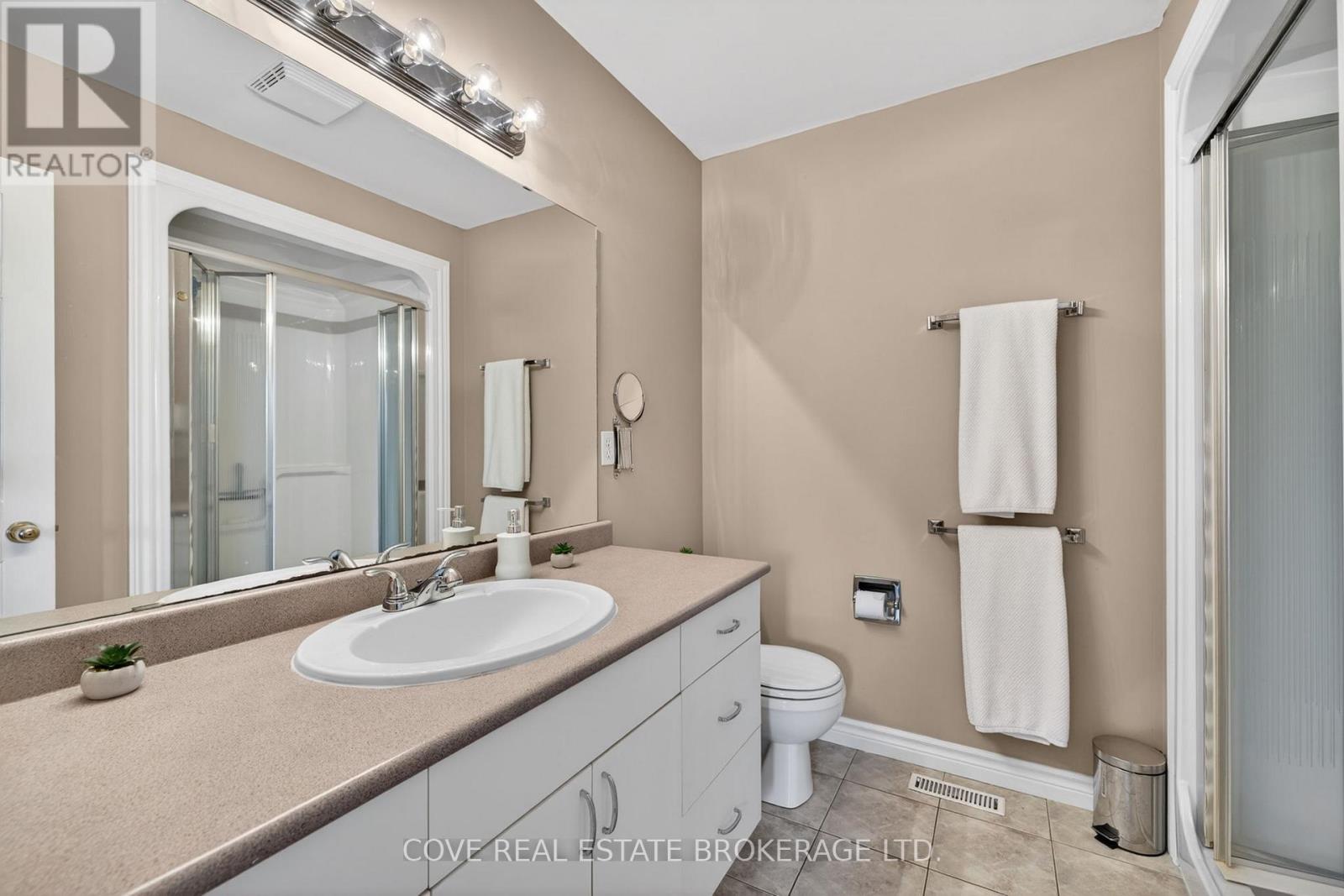 149 Salisbury Drive Property Photo 26