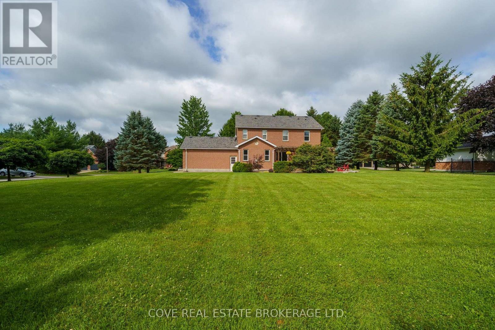 149 Salisbury Drive Property Photo 40