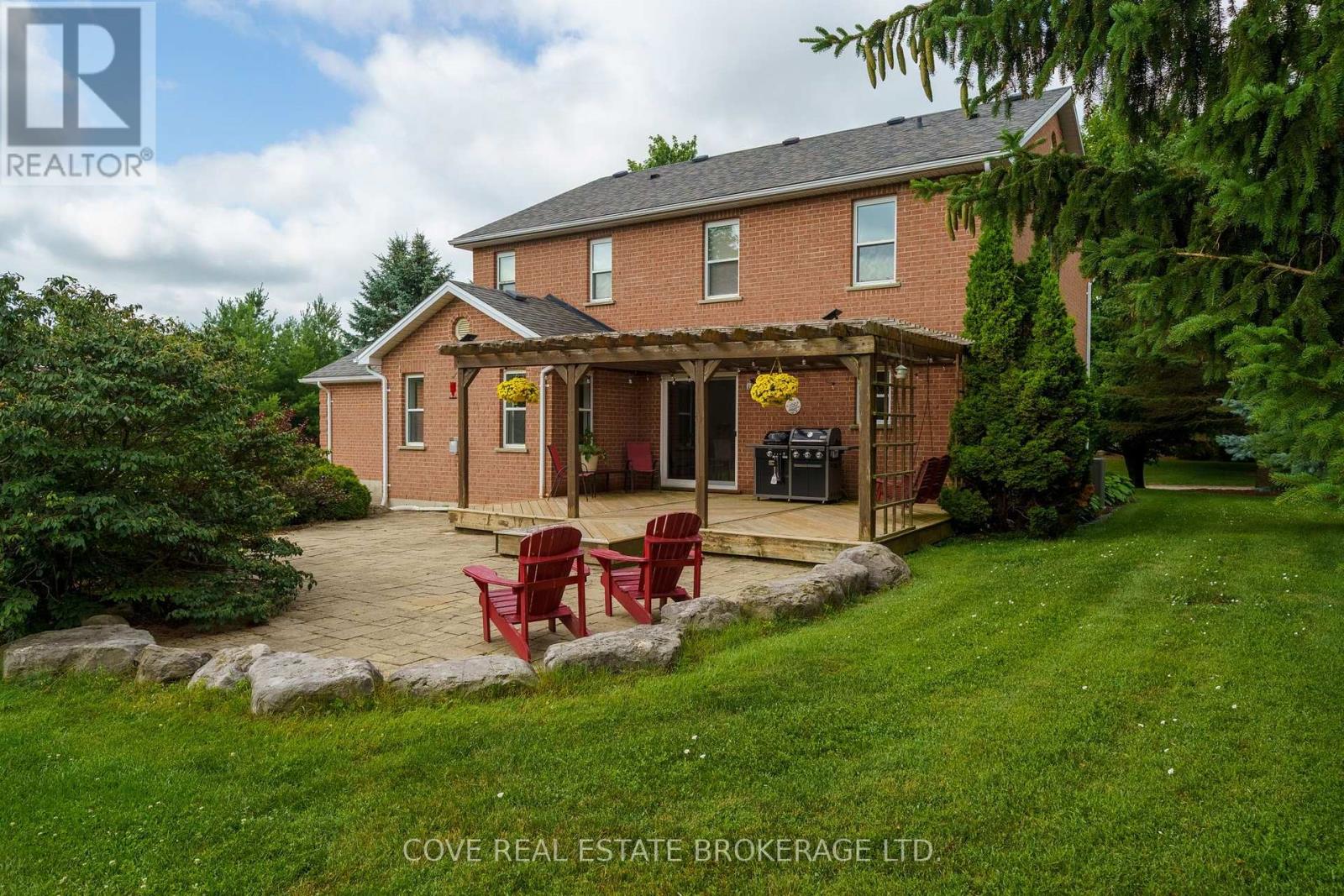 149 Salisbury Drive Property Photo 43