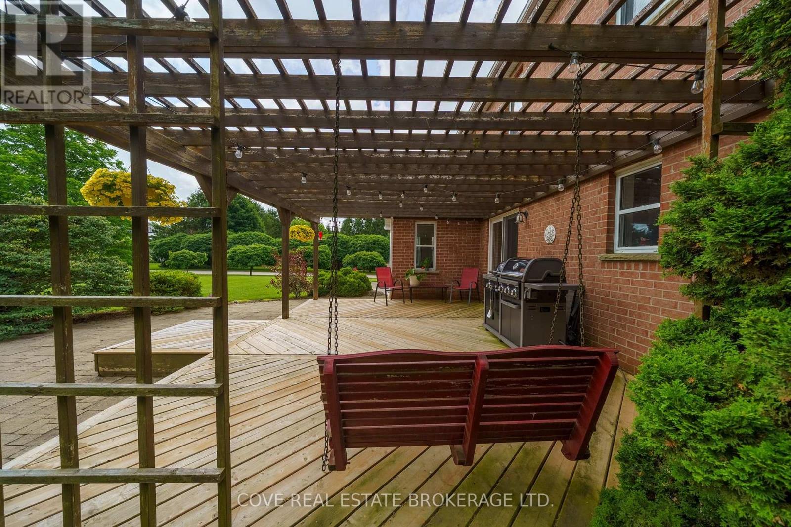 149 Salisbury Drive Property Photo 45