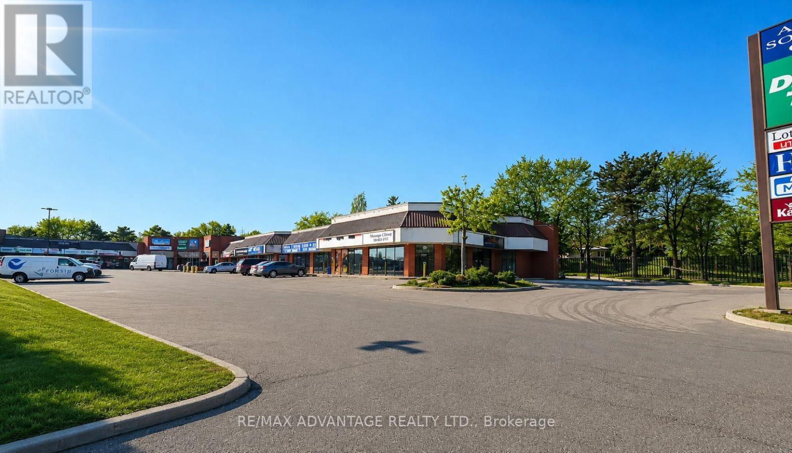 1b - 769 Southdale Road E Property Photo 2