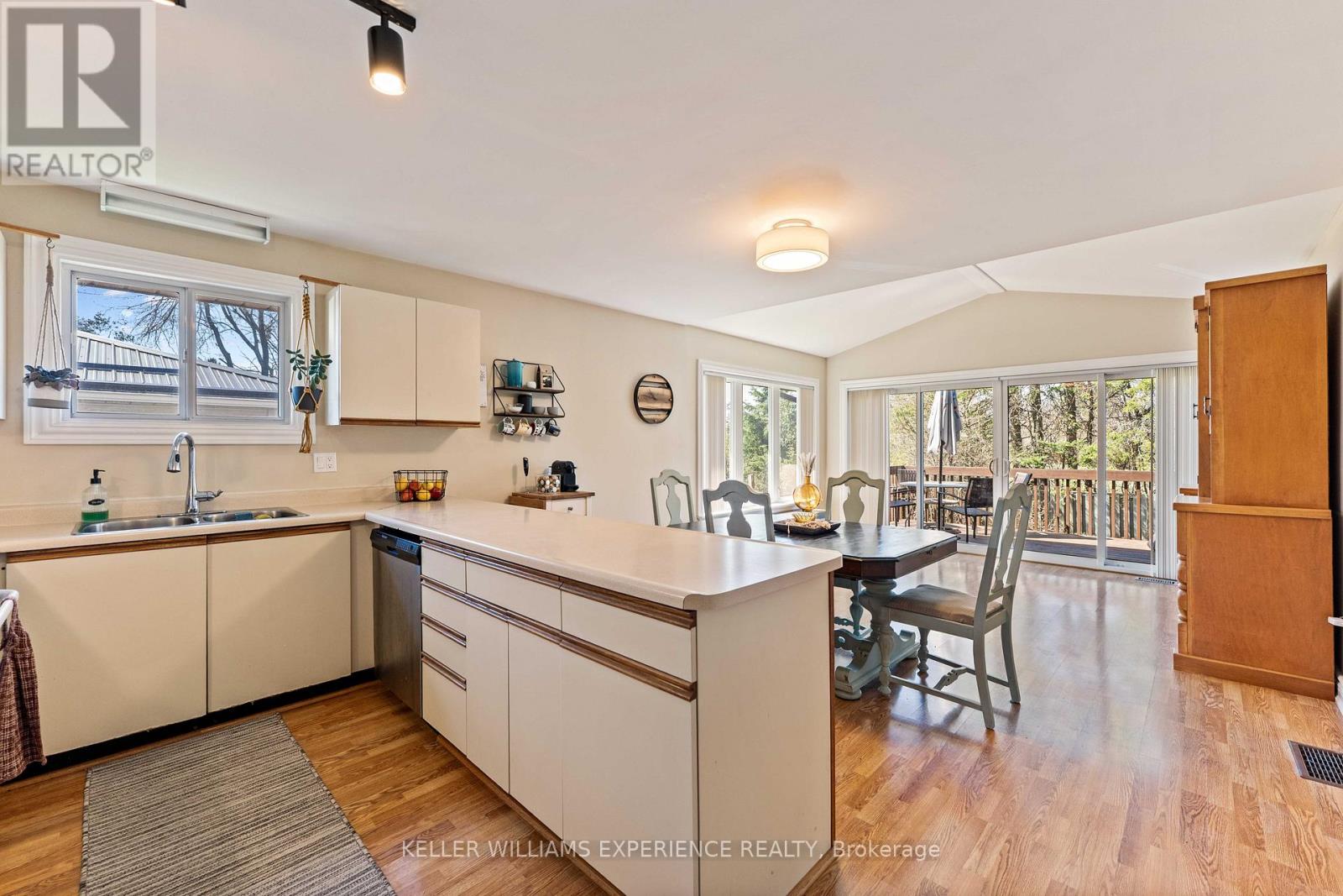 116 Reid Street Property Photo 9