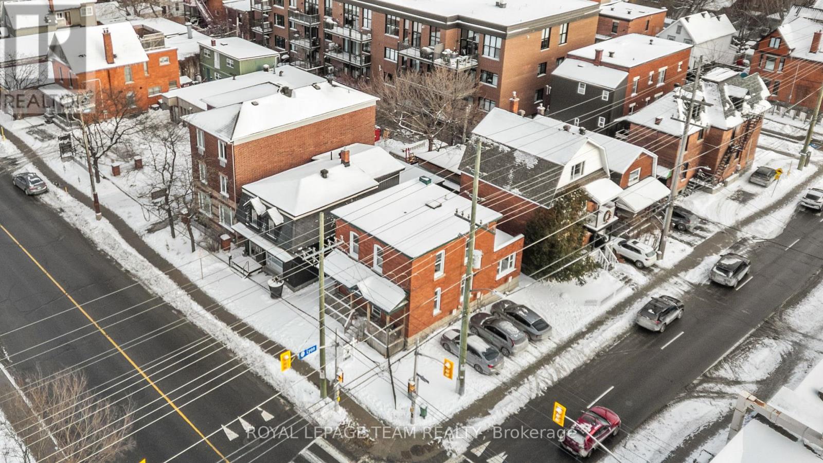 498 Gladstone Avenue Property Photo 30