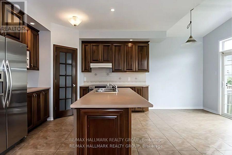 135 Stedman Street Property Photo 8