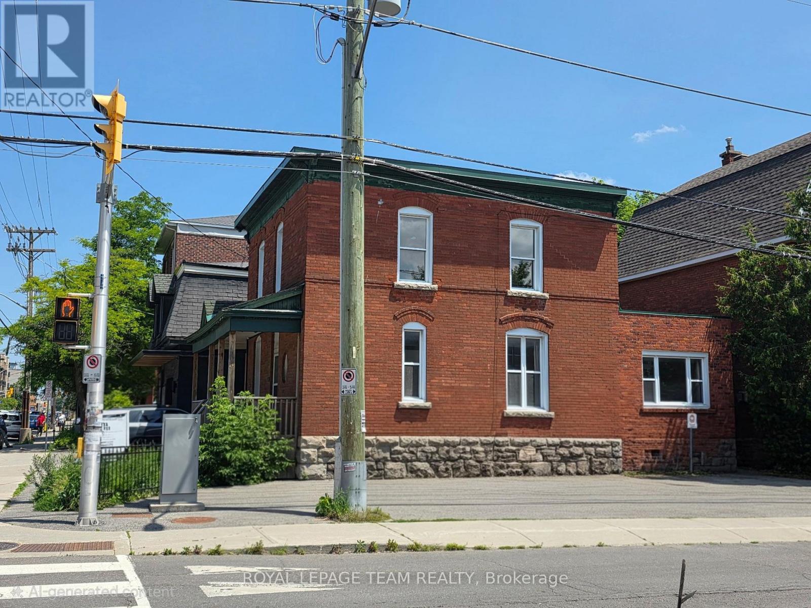 498 Gladstone Avenue Property Photo 27