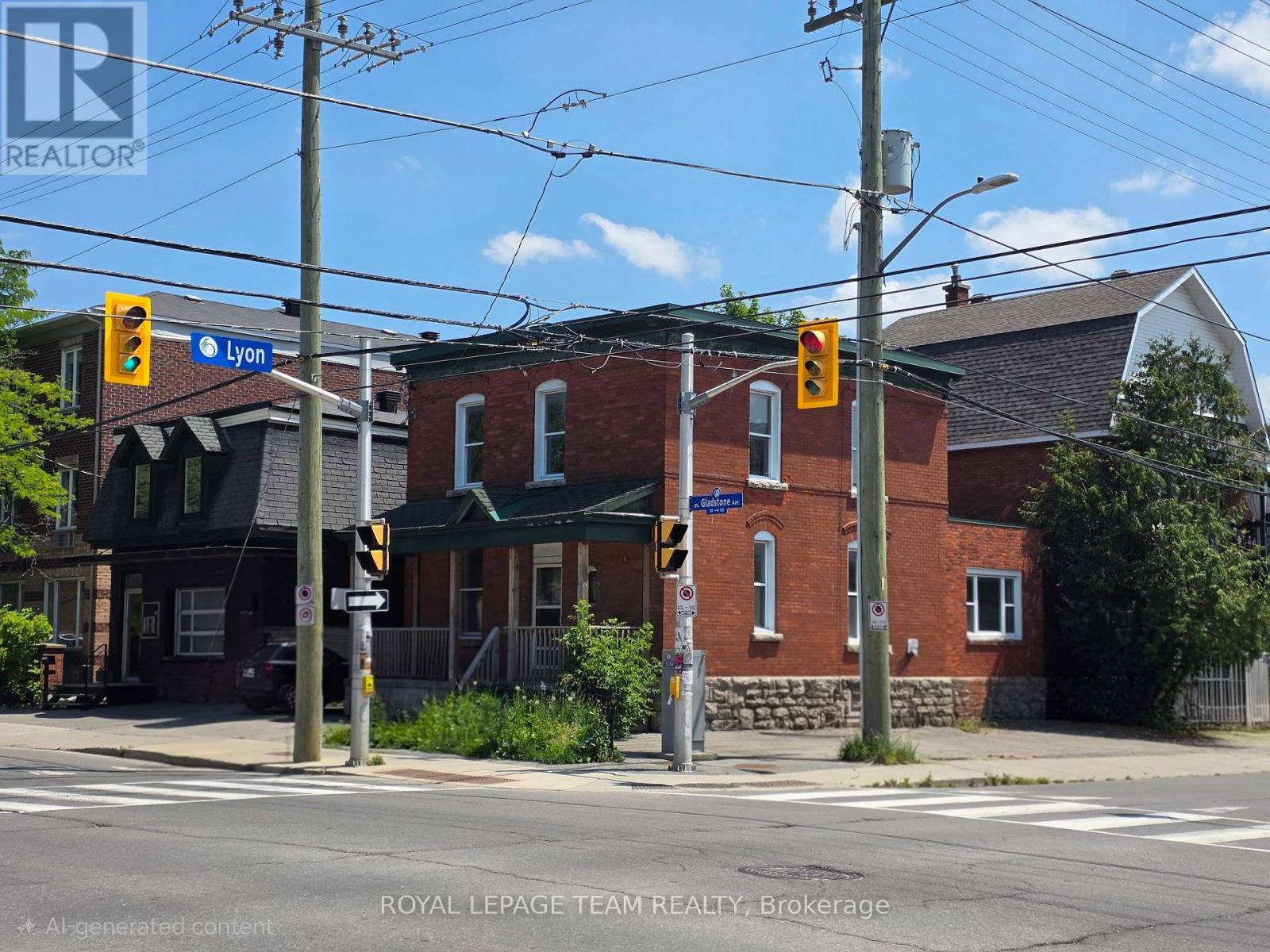 498 Gladstone Avenue Property Photo 28