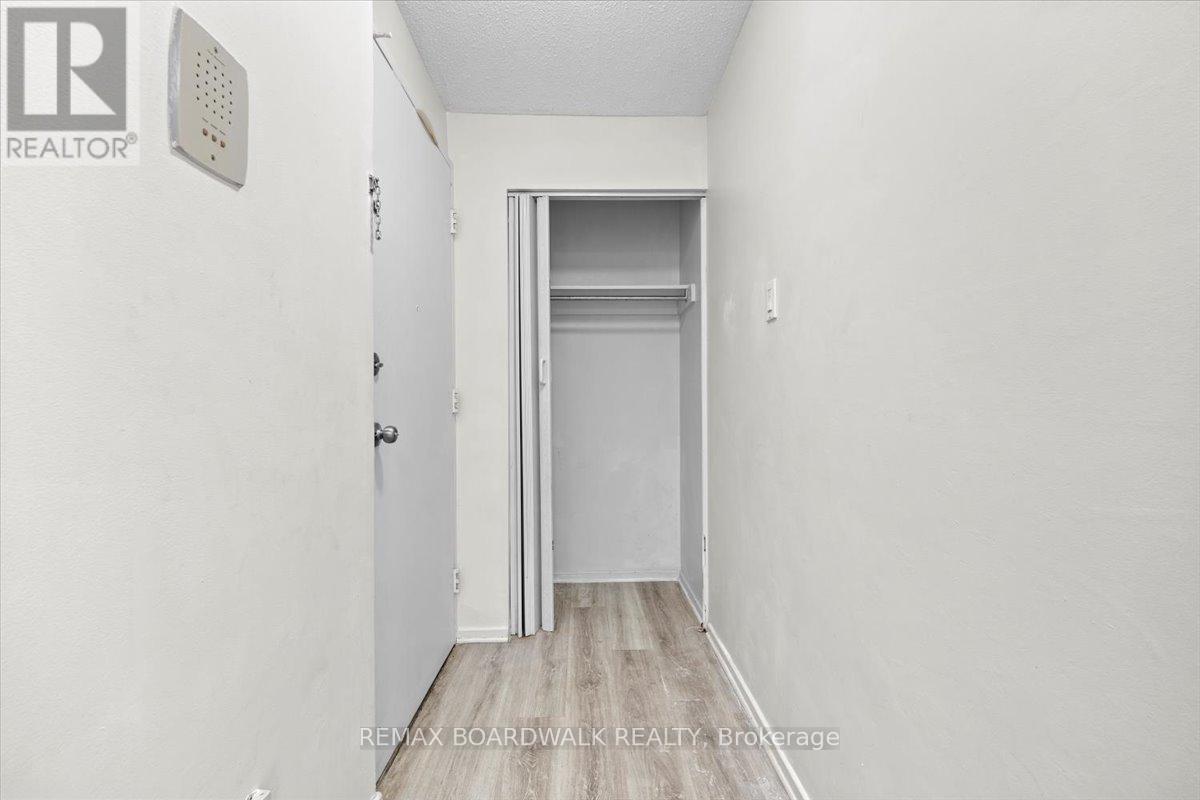 108a - 2044 Arrowsmith Drive Property Photo 6