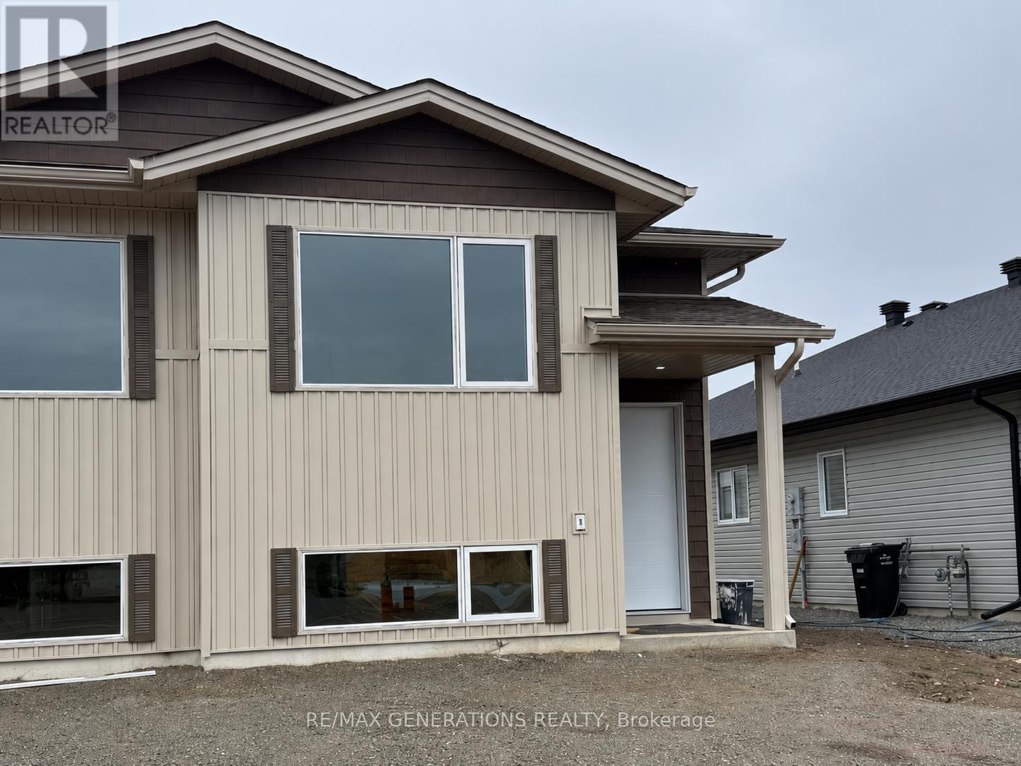 154 BRUIN CRESCENT