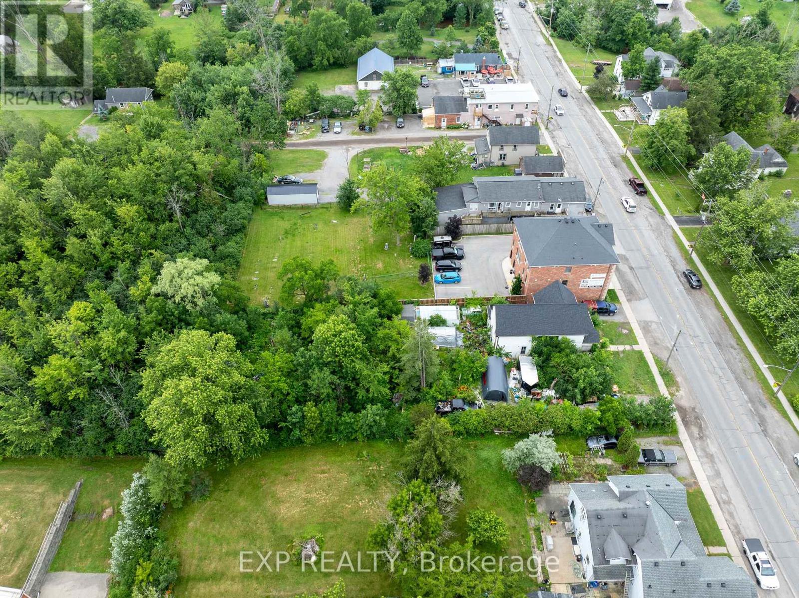 2632 Stevensville Road Property Photo 9