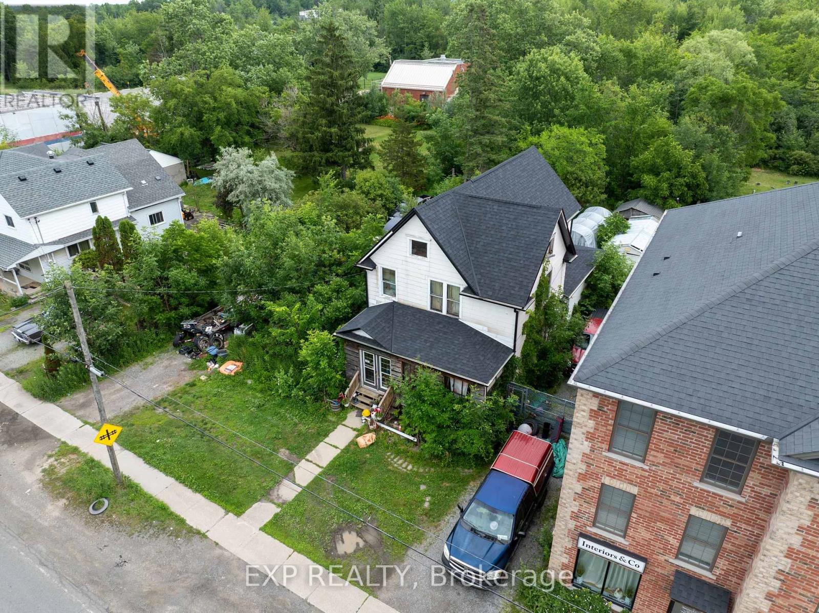 2632 Stevensville Road Property Photo 14