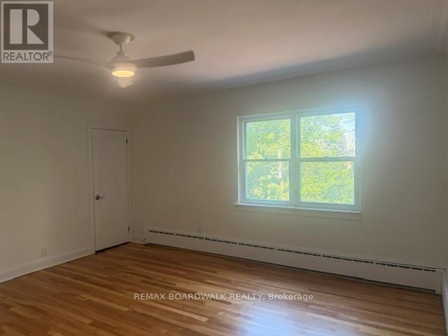 2 - 379 Stewart Street Property Photo 9