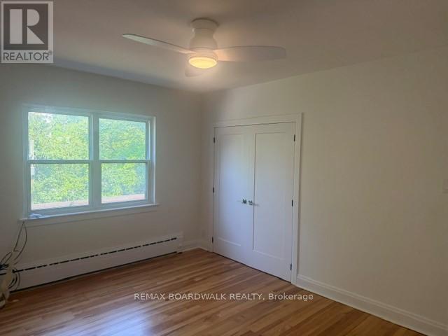 2 - 379 Stewart Street Property Photo 10