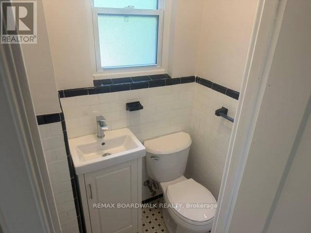 2 - 379 Stewart Street Property Photo 14