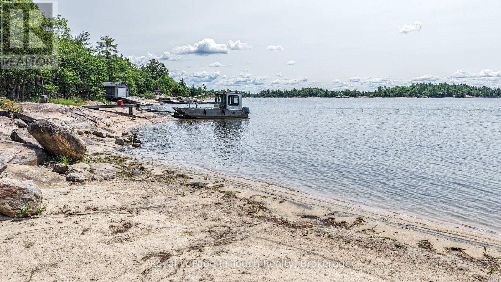 9232 Is 1810 - Bone Island Property Photo 6