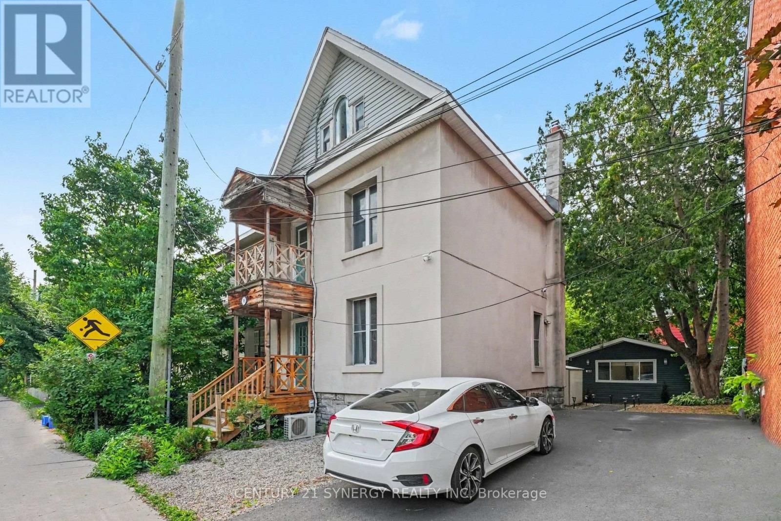 95 Templeton Street Property Photo 1