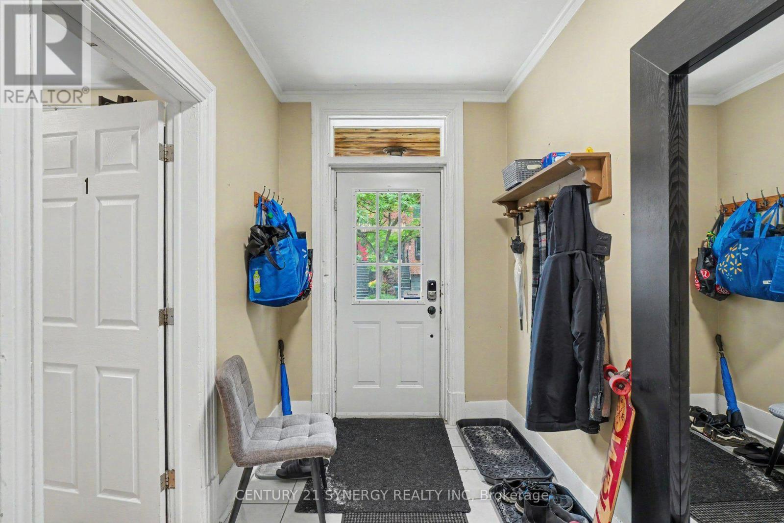 95 Templeton Street Property Photo 2