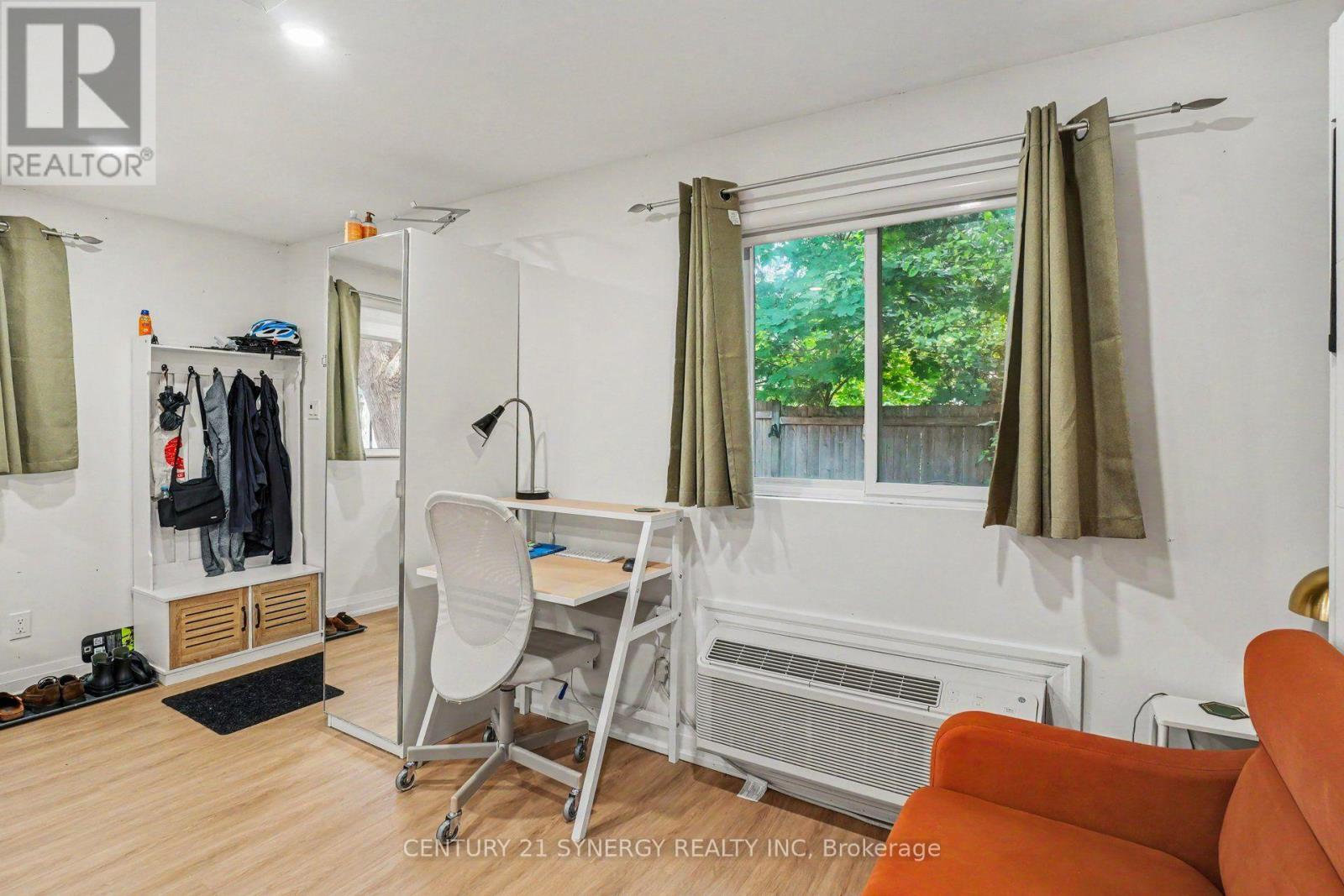 95 Templeton Street Property Photo 4