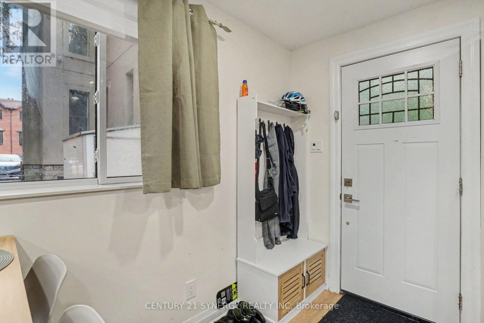 95 Templeton Street Property Photo 7