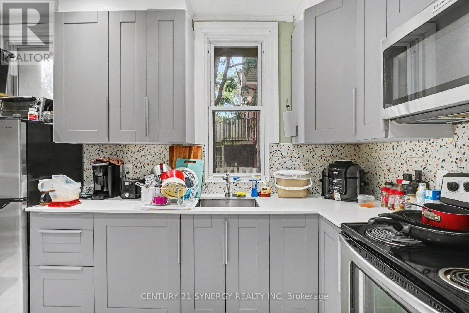 95 Templeton Street Property Photo 18