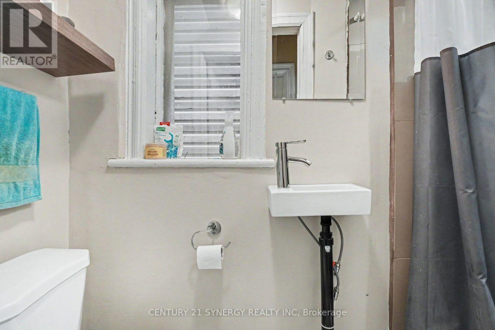 95 Templeton Street Property Photo 21