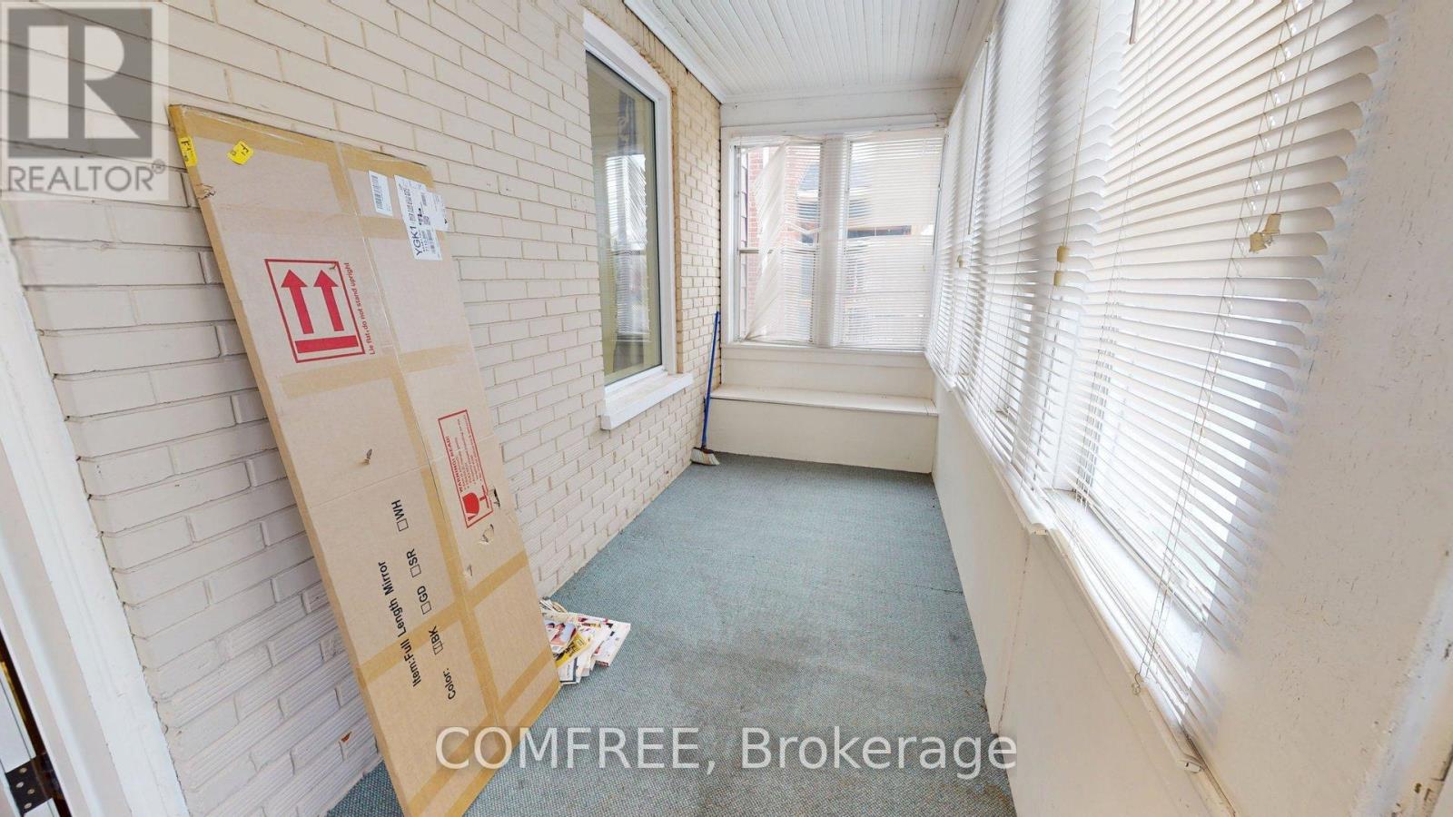 1405 King Street E Property Photo 22