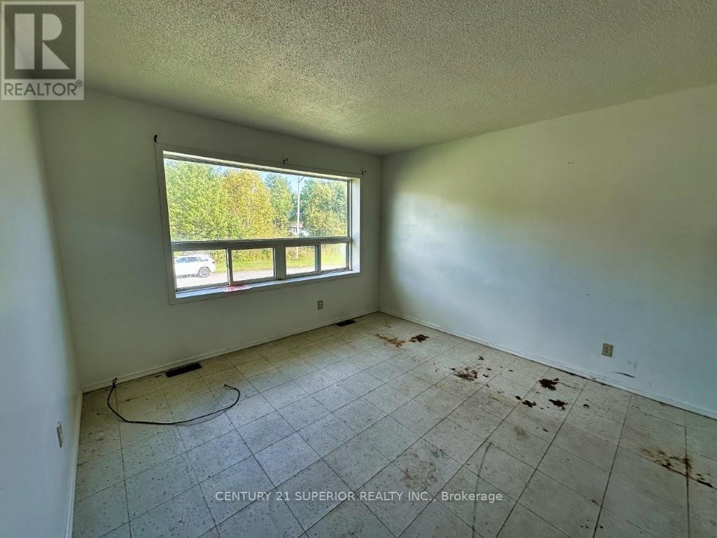 29 Parkway Place Property Photo 6
