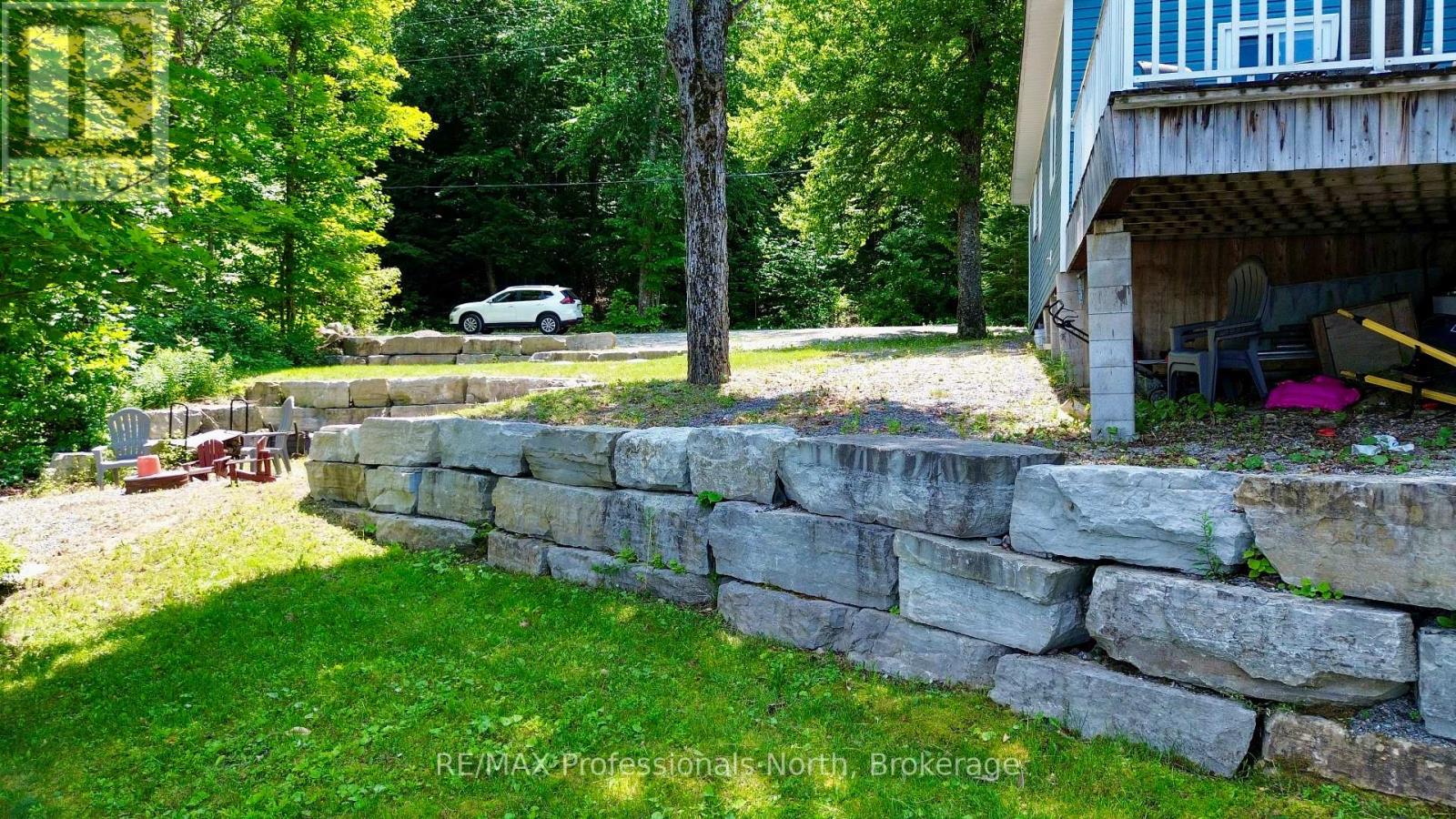 1129 Comak Crescent Property Photo 25