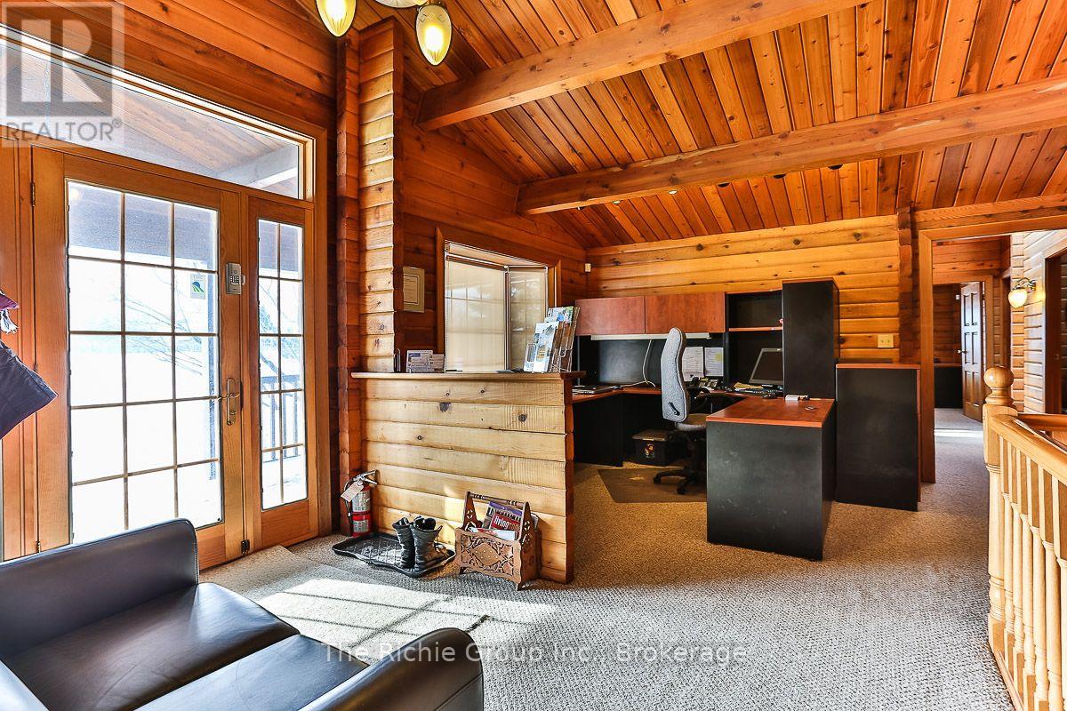 Unit 2 - 933009 Airport Road Property Photo 3