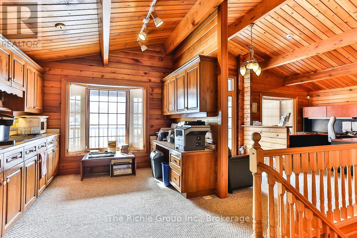 Unit 2 - 933009 Airport Road Property Photo 5