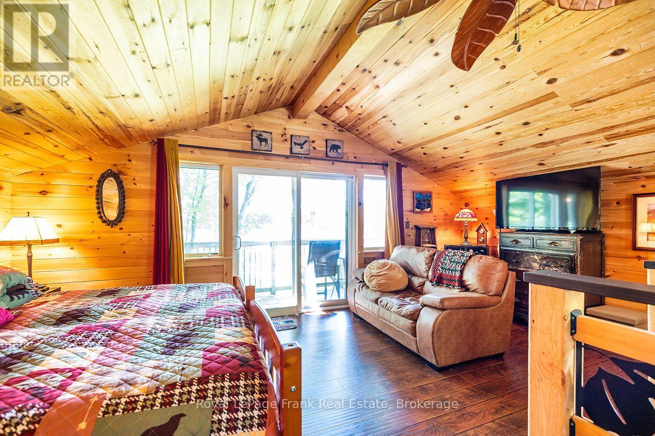 1014 Riding Trail Property Photo 13