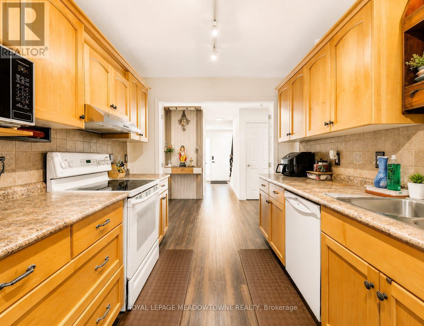 71 Mcfarlane Drive Property Photo 10
