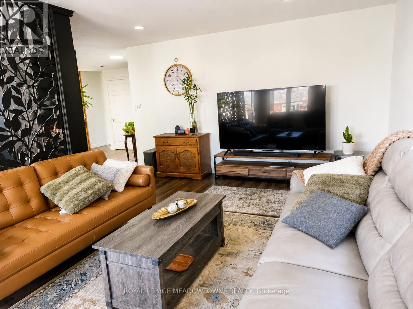 71 Mcfarlane Drive Property Photo 12