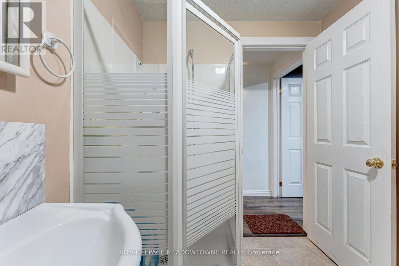 71 Mcfarlane Drive Property Photo 37