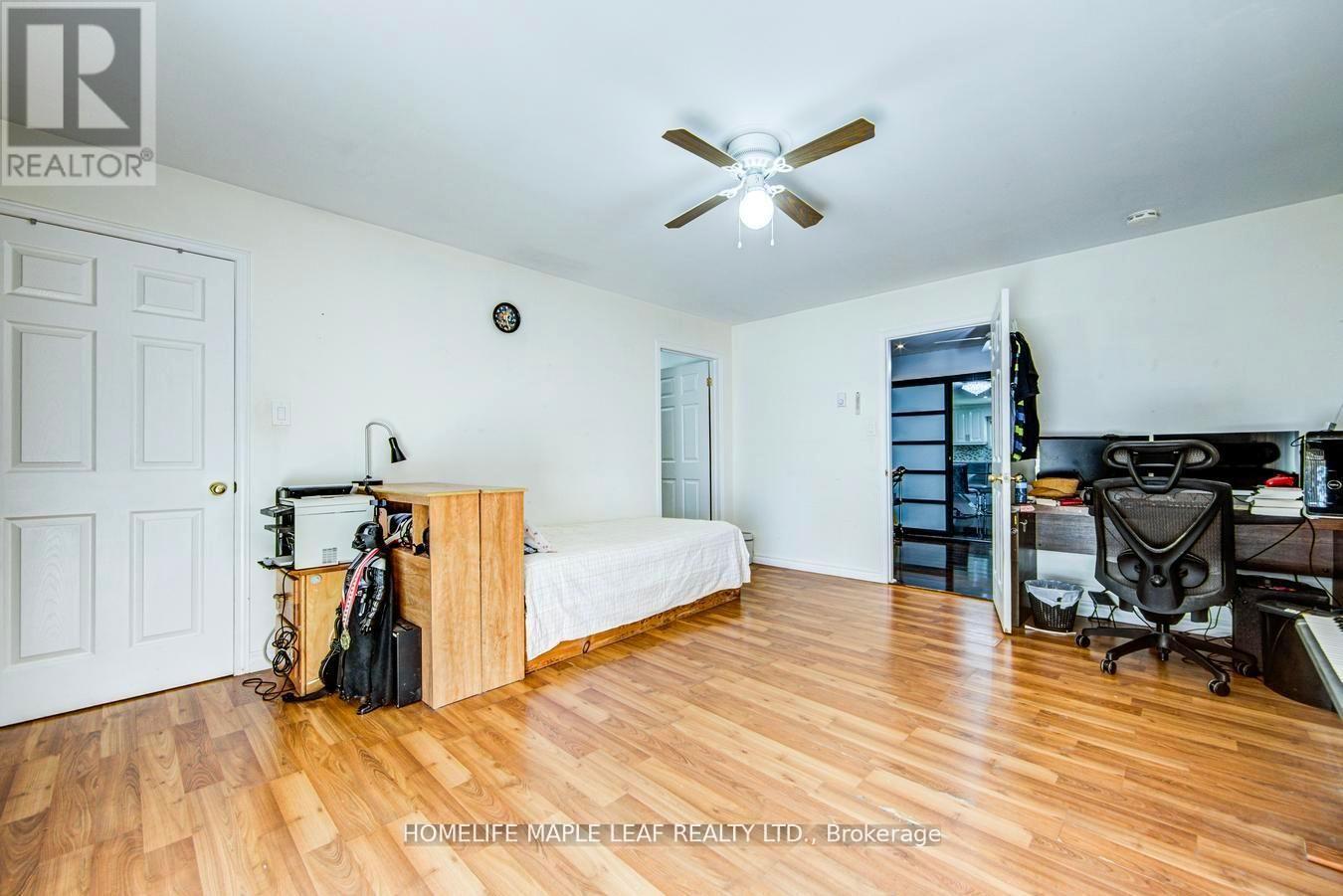 514249 2nd Line Property Photo 16