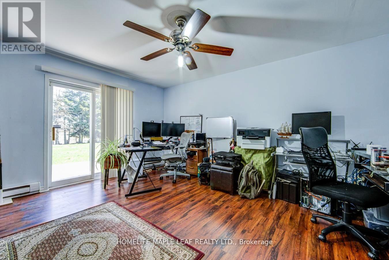 514249 2nd Line Property Photo 27