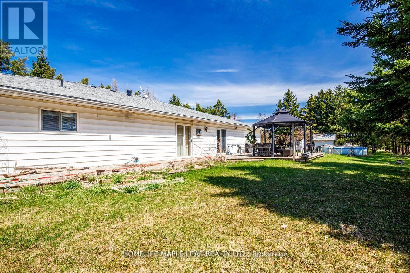 514249 2nd Line Property Photo 29