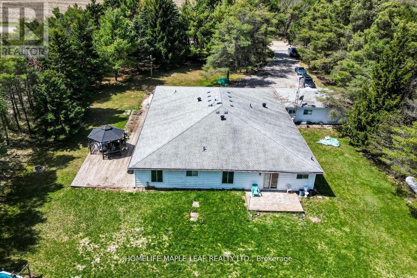 514249 2nd Line Property Photo 37