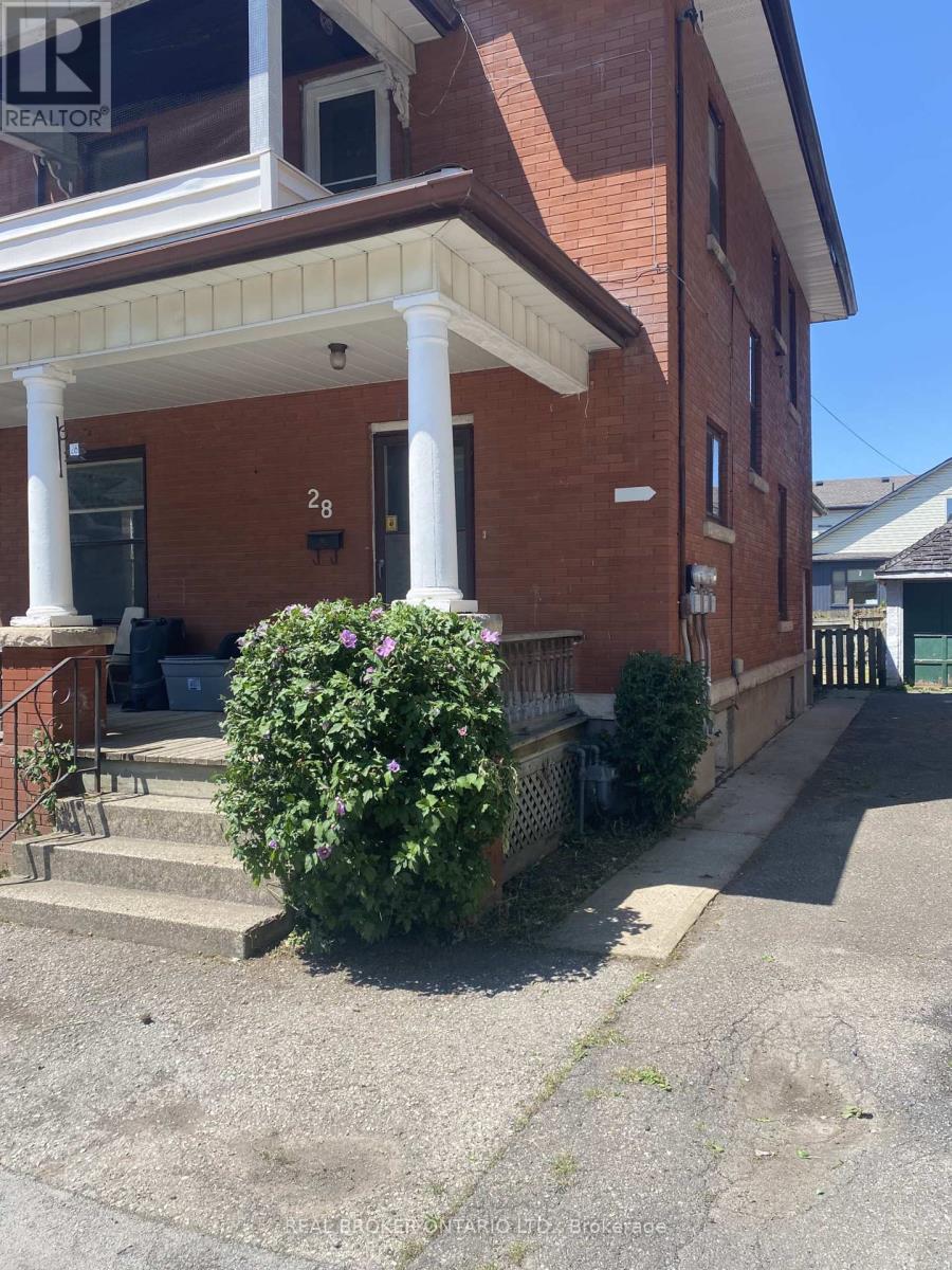 28 GROVE STREET