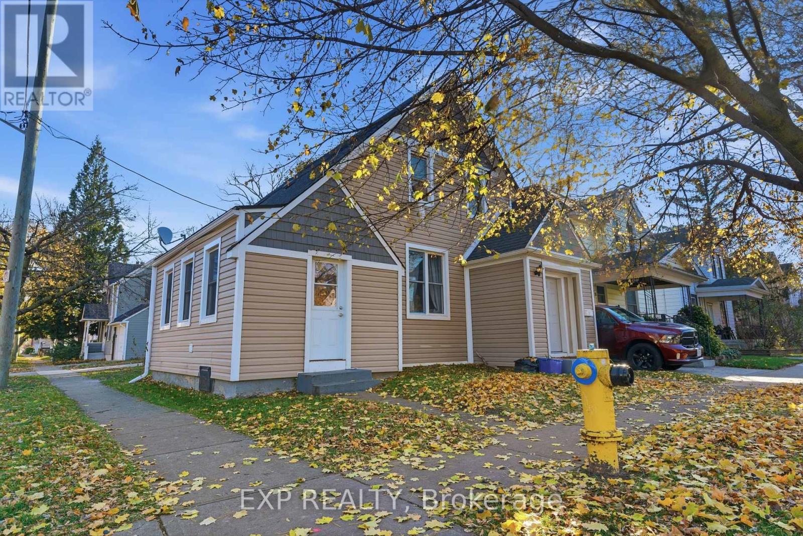 20 Henry Street Property Photo 2